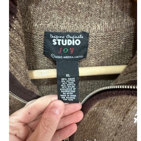 Vintage Snowman Sweater - Size XL - Picture 5 of 6